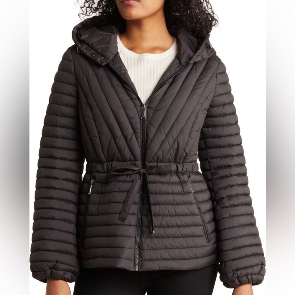 BCBGeneration Cinched Waist Quilted Puffer Jacket.Black. Size Small